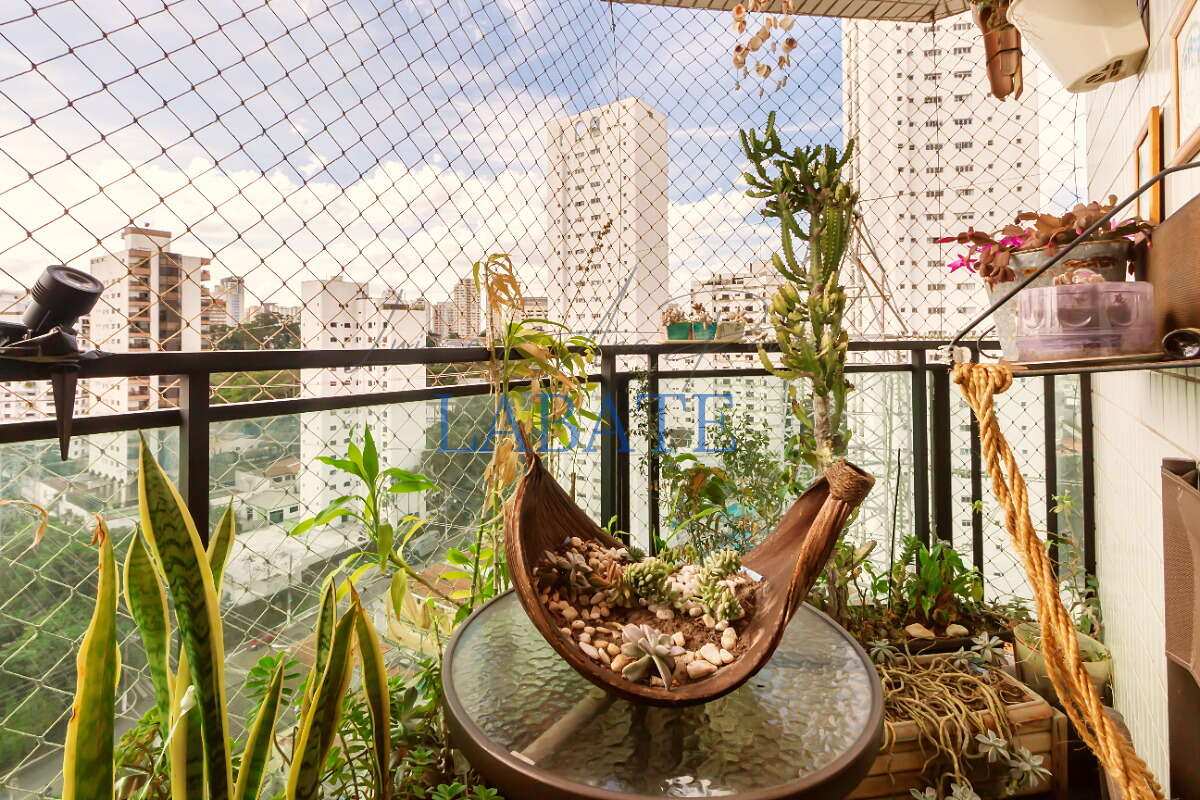 Apartamento 129m² com 2 suítes e 4 vagas no Edifício Júlio Verne, Mooca - Luiz e Ana Paula Labate