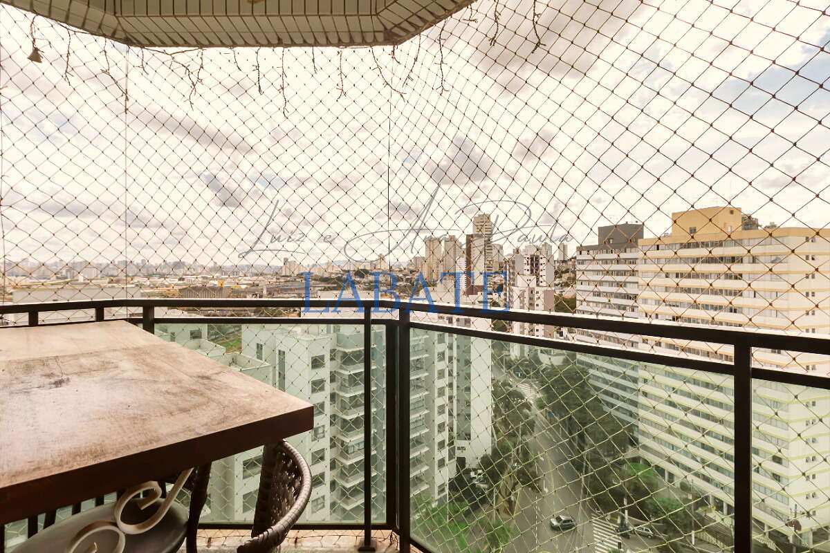  - Apartamento 129m² com 2 suítes e 4 vagas no Edifício Júlio Verne, Mooca