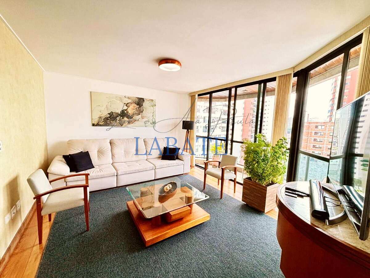 Apartamento 140m² com 3 vagas e vista panorâmica na Vila Regente Feijó - Luiz e Ana Paula Labate