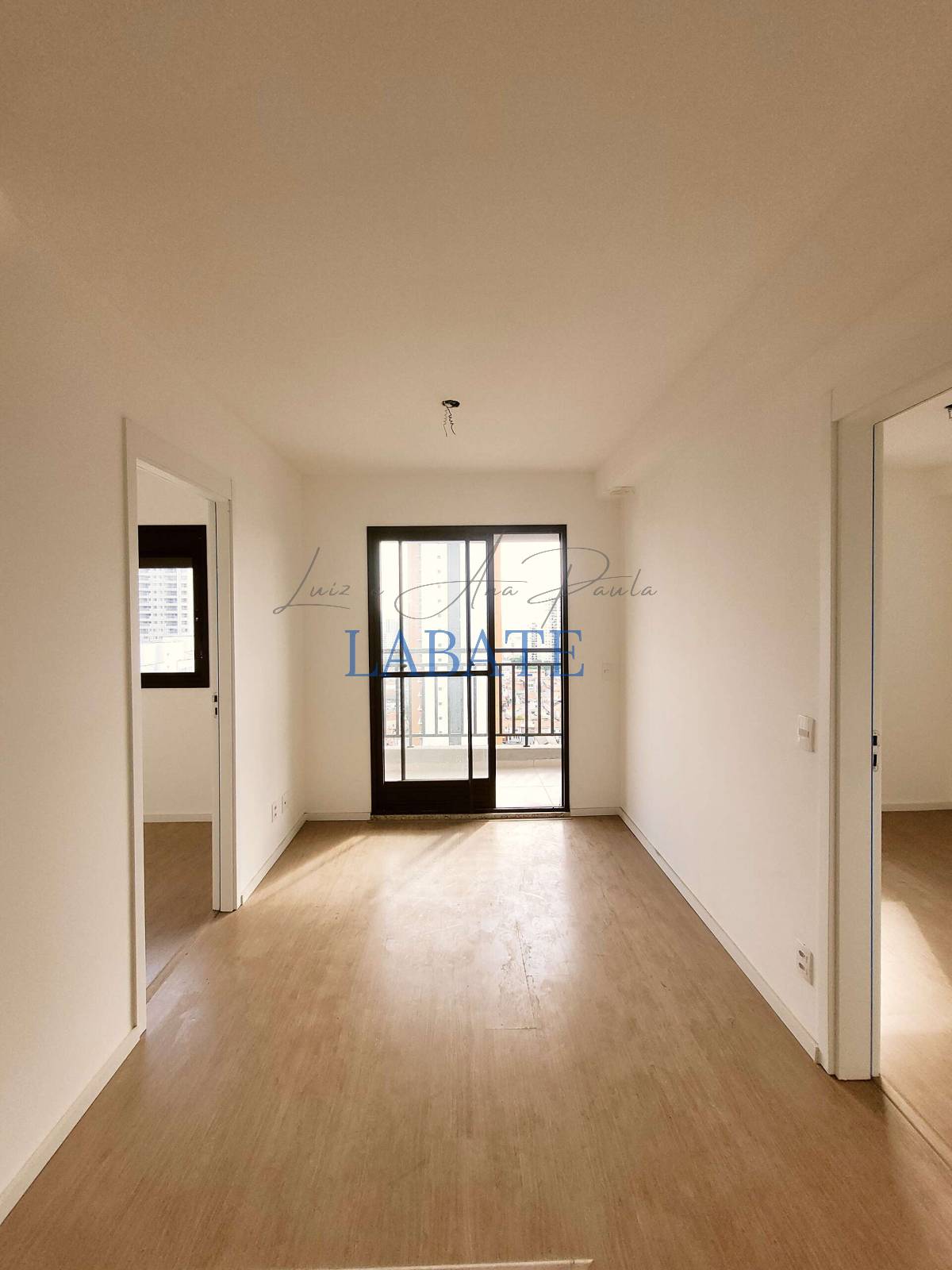  - Apartamento 37m² com varanda e lazer completo no Belenzinho