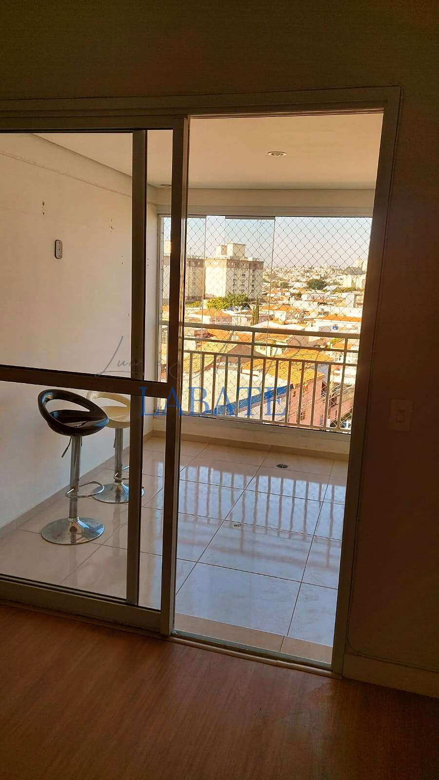  - Apartamento 71m² com sacada e 1 suíte no Vila Carrão