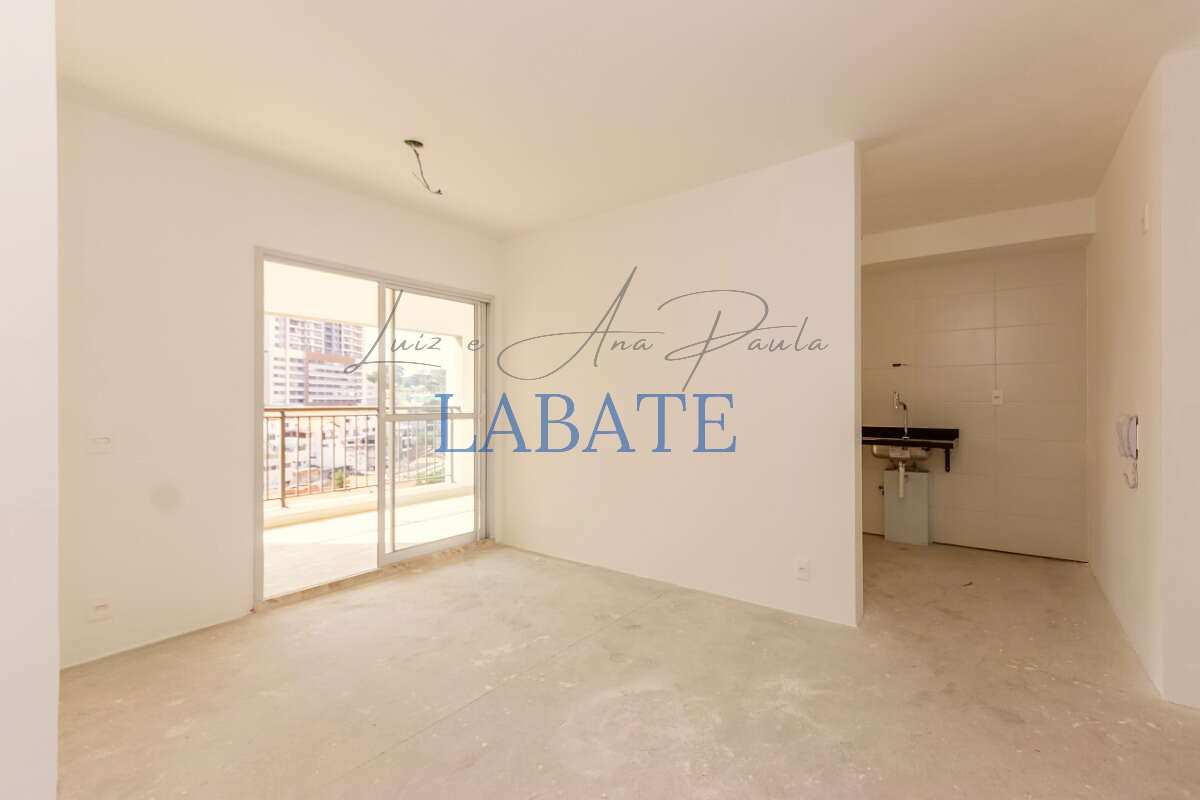  - Apartamento 75m² com 2 suítes e sacada no Alto da Mooca