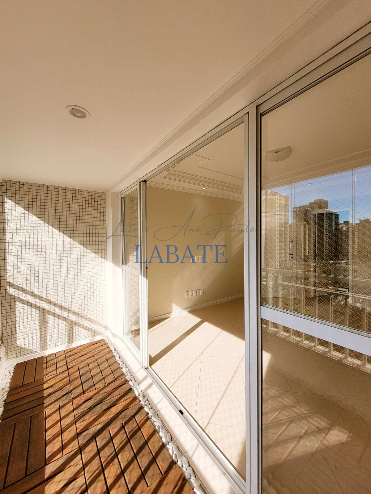 - Apartamento 93m² com 1 suíte e 2 vagas no Special Home Tatuapé