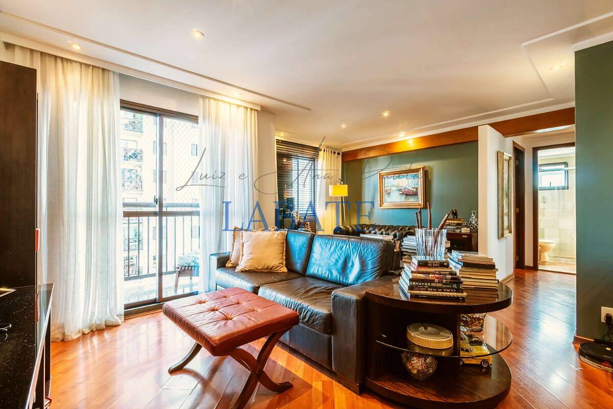  - Apartamento 93m² com sacada e vista na Barra Funda
