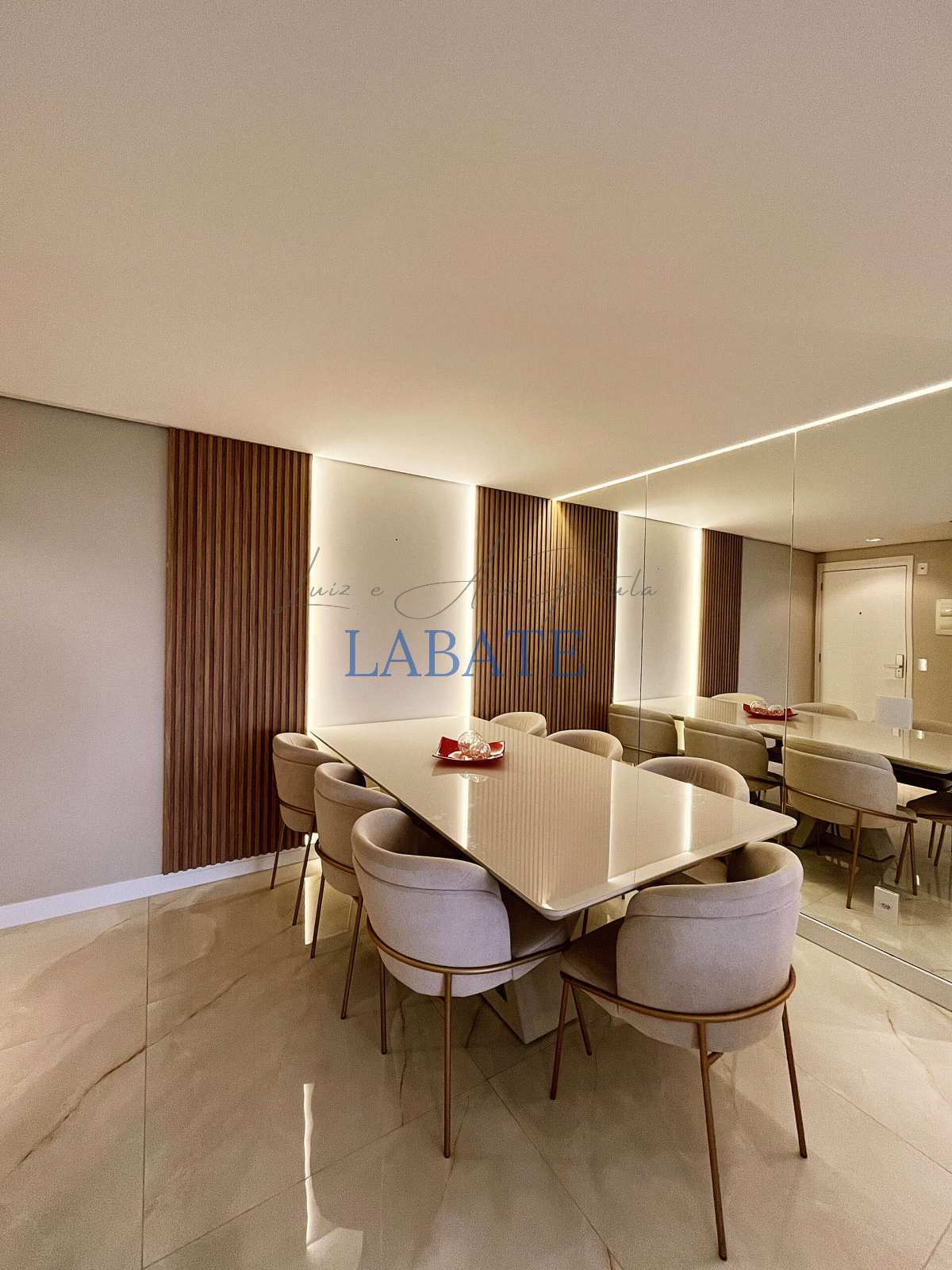  - Apartamento 110m² com 3 suítes e automação no Tatuapé