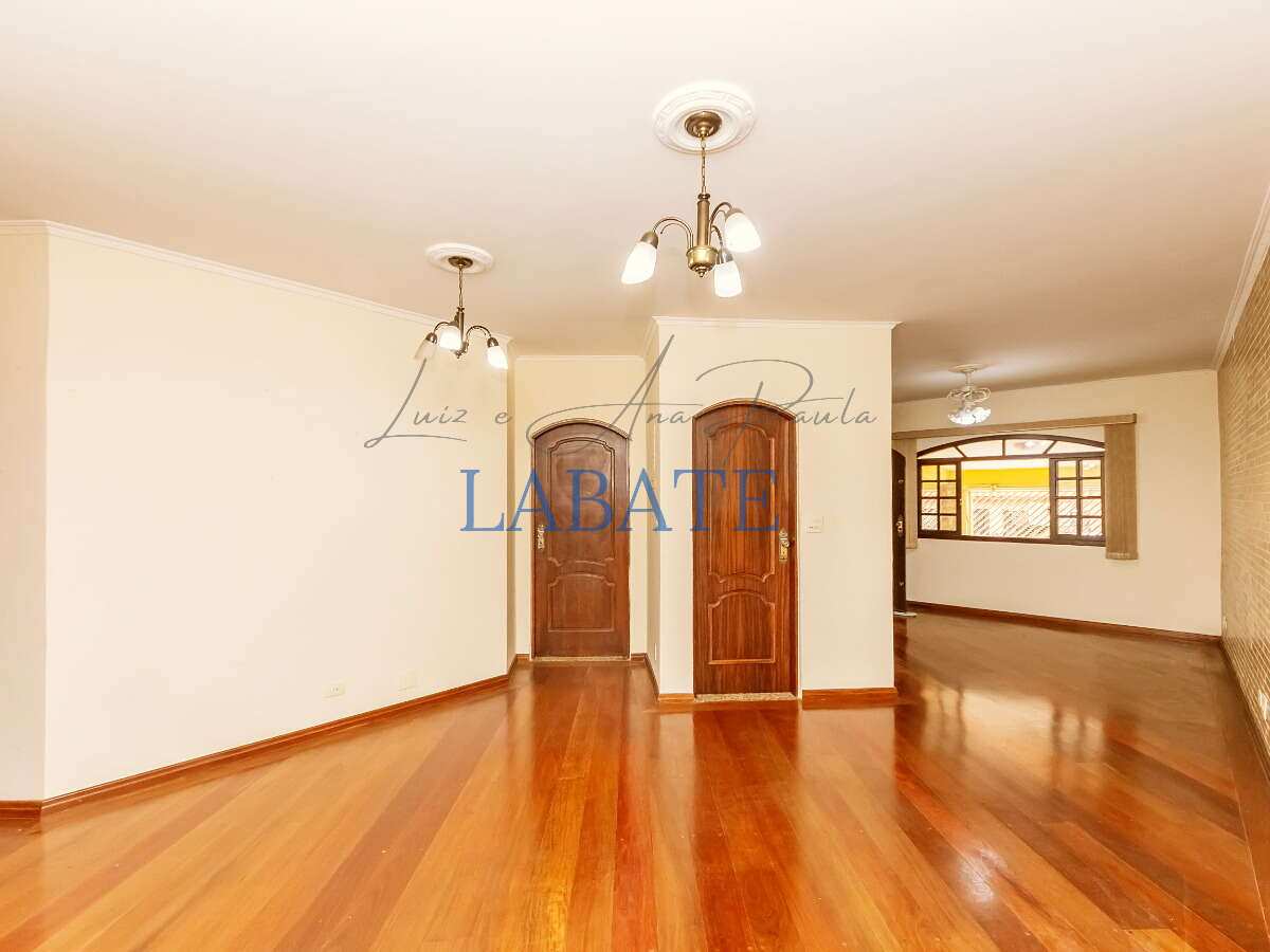  - Casa 279m² com 3 suítes, sacada e vista panorâmica na Vila Formosa