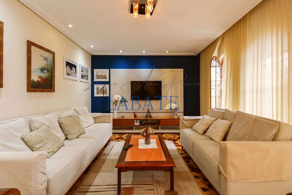  - Casa 312m² com 3 suítes e 4 vagas na Chácara Belenzinho