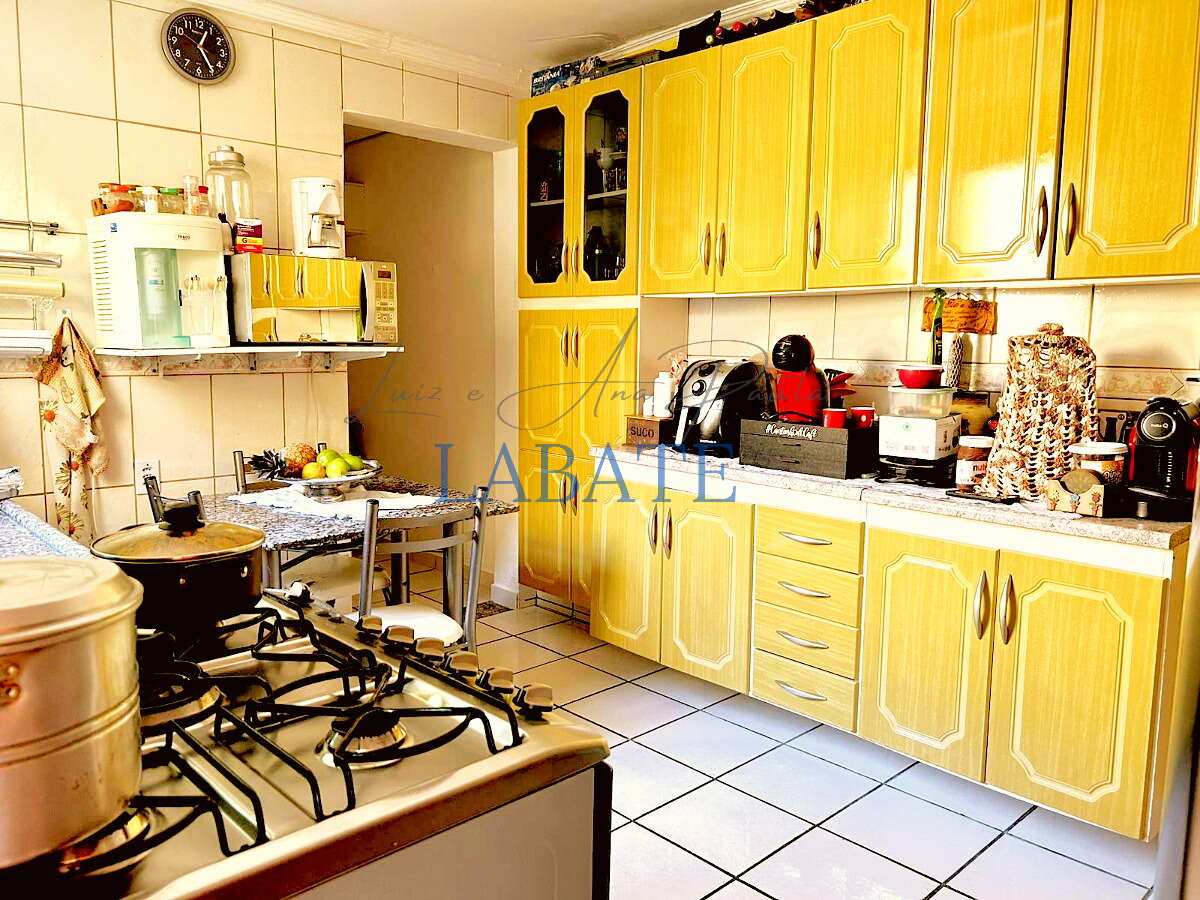  - Casa 70m² com churrasqueira, jardim e 2 vagas na Chácara Belenzinho