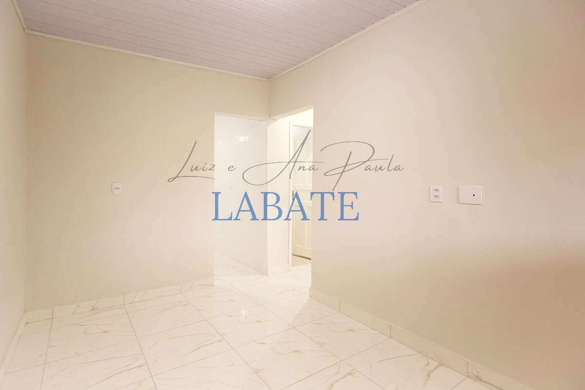  - Casa 95m² com 2 quartos e 2 vagas na Vila Carrão