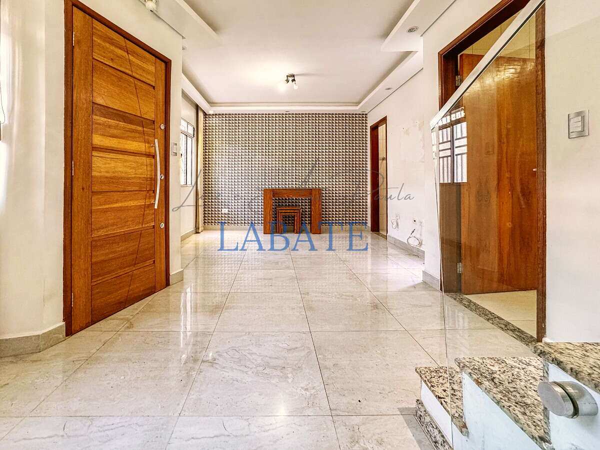  - Casa de condomínio 145m² com 3 quartos e sacada na Vila Bertioga
