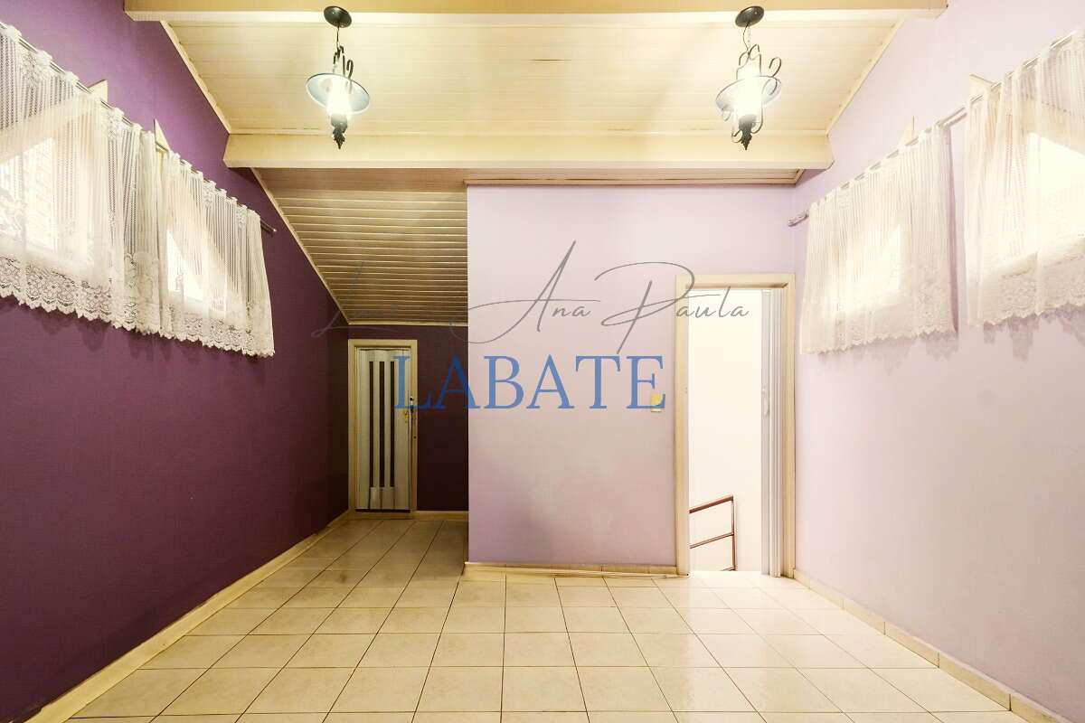  - Sobrado 143m² com 3 quartos e 3 vagas na Vila Regente Feijó